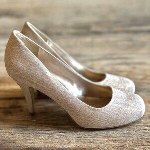 Steve Madden - Madden Girl - Women’s Gold Glitter Heels - Size 8.5